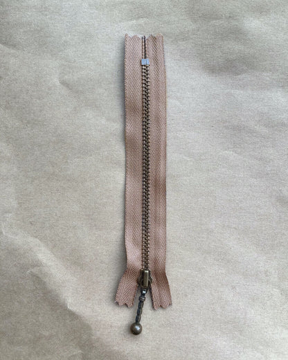 PetiteKnit užtrauktukas 14cm
