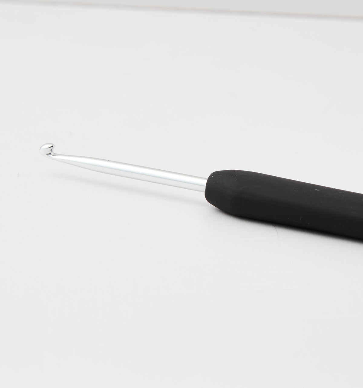 KnitPro Steel vąšelis su rankenėle 15cm (0.5mm-1.75mm)