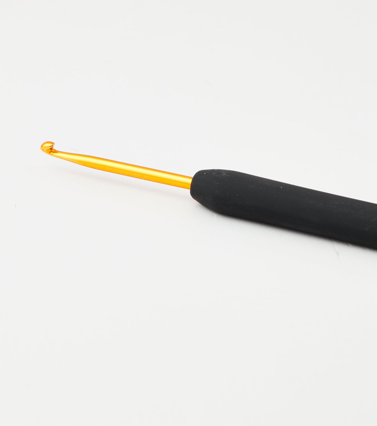 KnitPro Aluminium vąšelis su juoda rankenėle 15cm (auksinės spalvos)