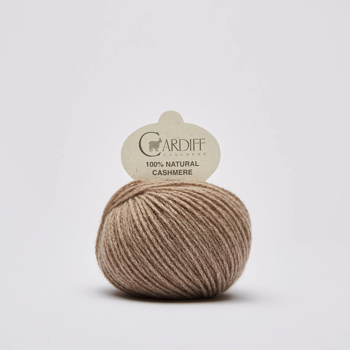 Cardiff Classic mezgimo siūlai 25g (kašmyras)