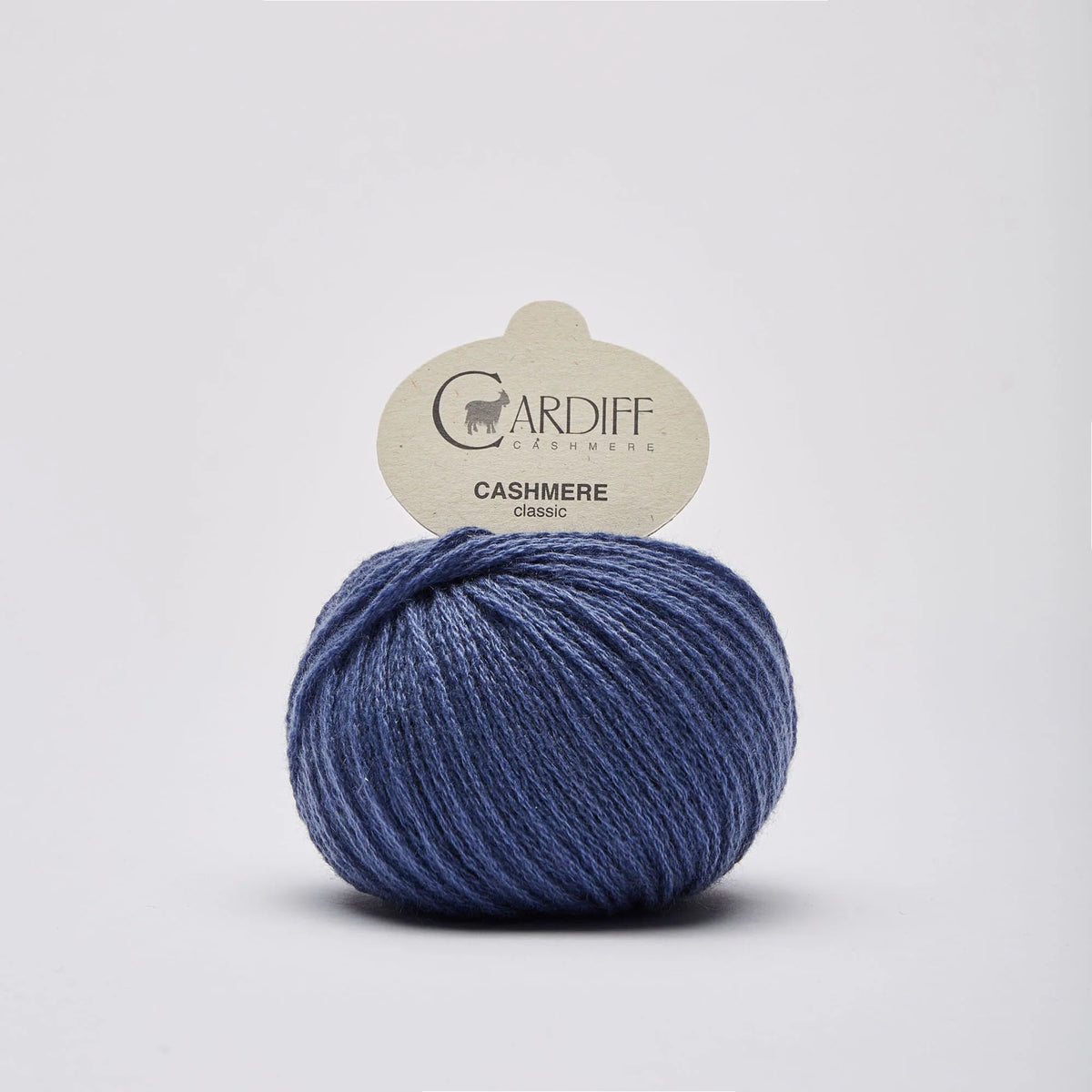 Cardiff Classic mezgimo siūlai 25g (kašmyras)