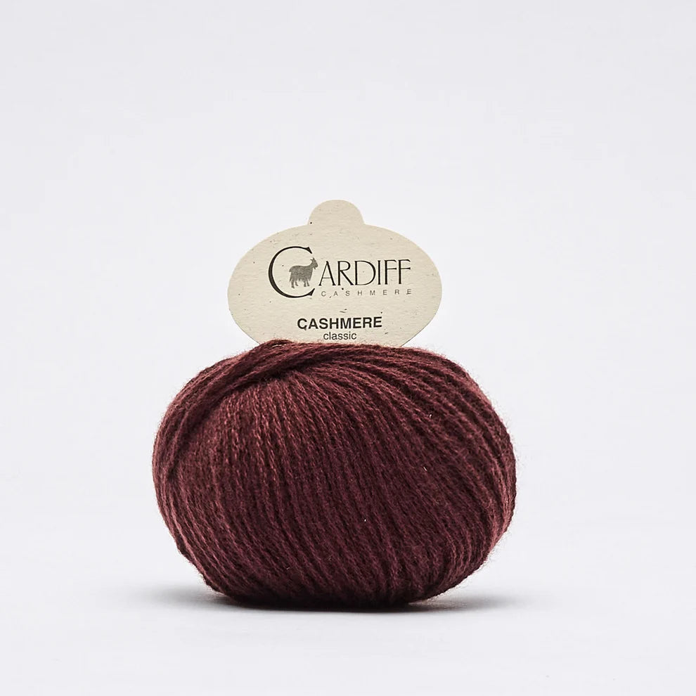 Cardiff Classic mezgimo siūlai 25g (kašmyras)