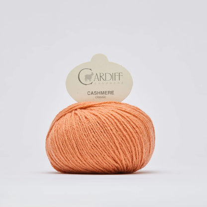 Cardiff Classic mezgimo siūlai 25g (kašmyras)