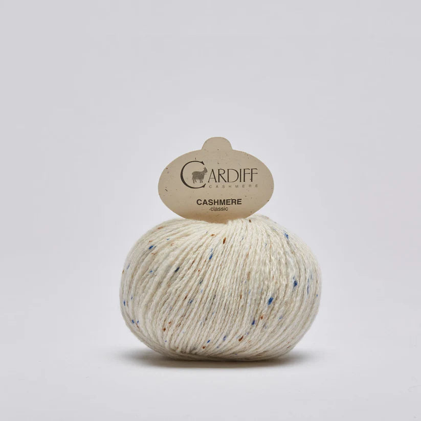 Cardiff Classic mezgimo siūlai 25g (kašmyras)