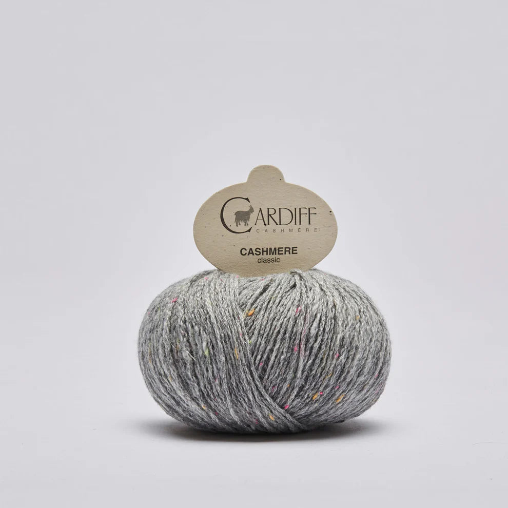 Cardiff Classic mezgimo siūlai 25g (kašmyras)