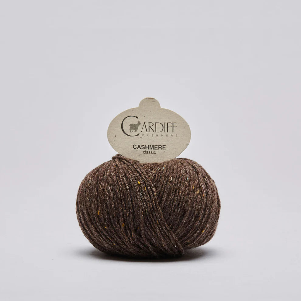 Cardiff Classic mezgimo siūlai 25g (kašmyras)