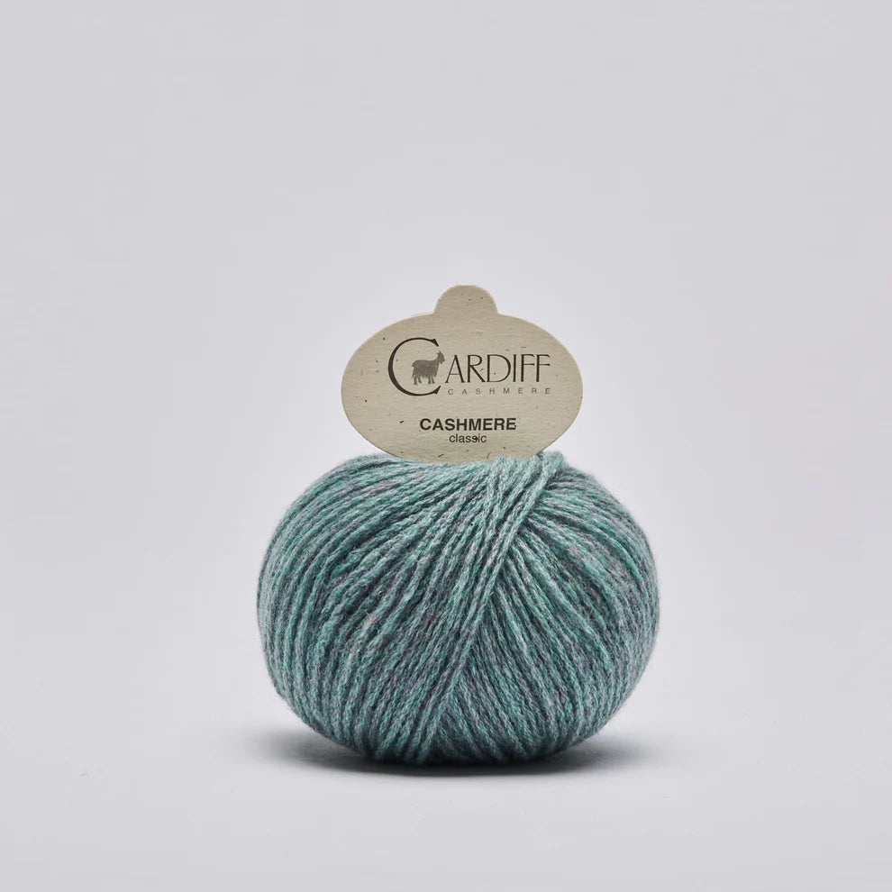 Cardiff Classic mezgimo siūlai 25g (kašmyras)