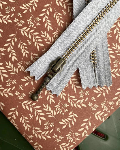 PetiteKnit užtrauktukas 35cm