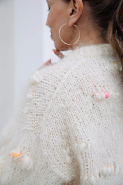 Laine knyga "Nordic Chic: Knitting a Modern Wardrobe" (Copy)