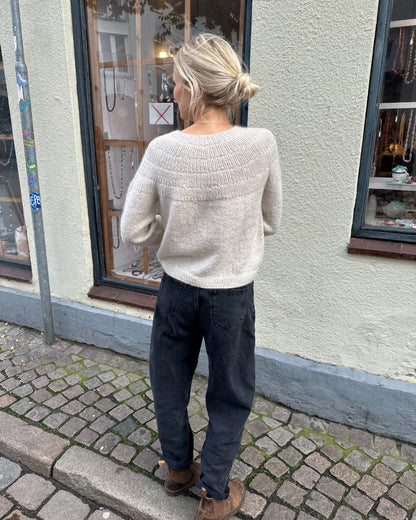 PetiteKnit Anker's Sweater - Schema