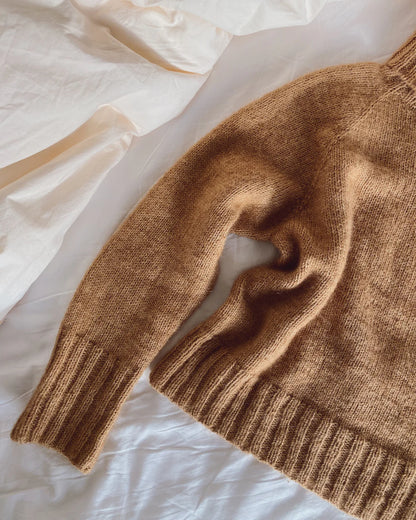 PetiteKnit Caramel Sweater - Schema