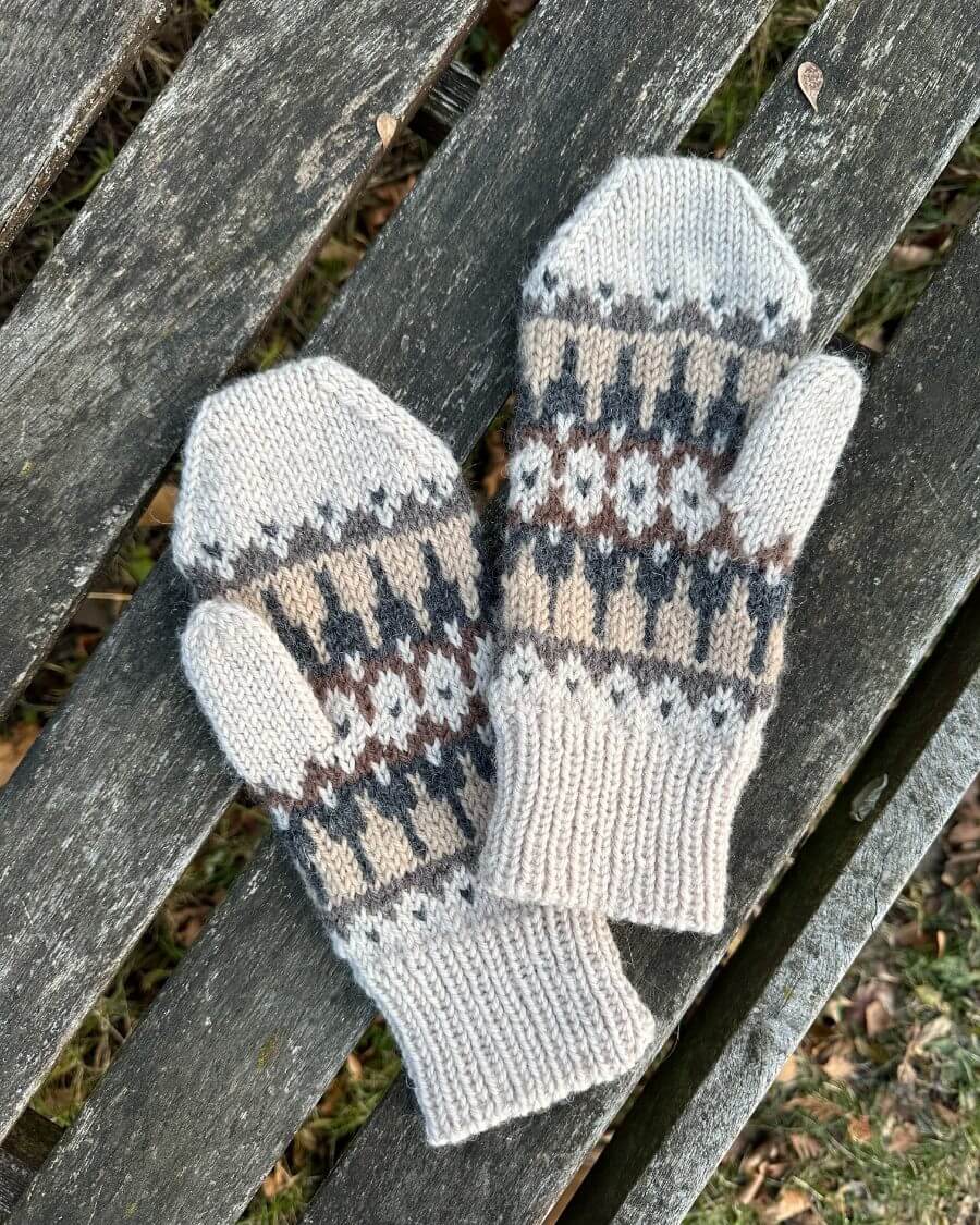 PetiteKnit Celeste Mittens- Schema