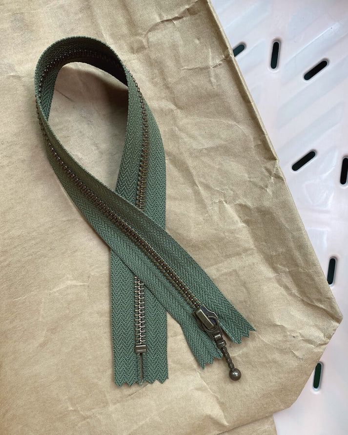 PetiteKnit užtrauktukas 35cm