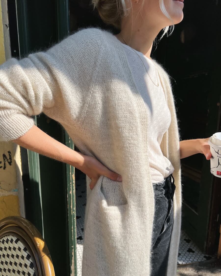 PetiteKnit No Frills Cardigan - Schema