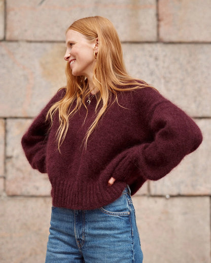 Laine knyga "Nordic Chic: Knitting a Modern Wardrobe" (Copy)
