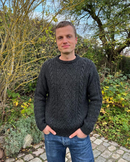 PetiteKnit Moby Sweater Man - Schema