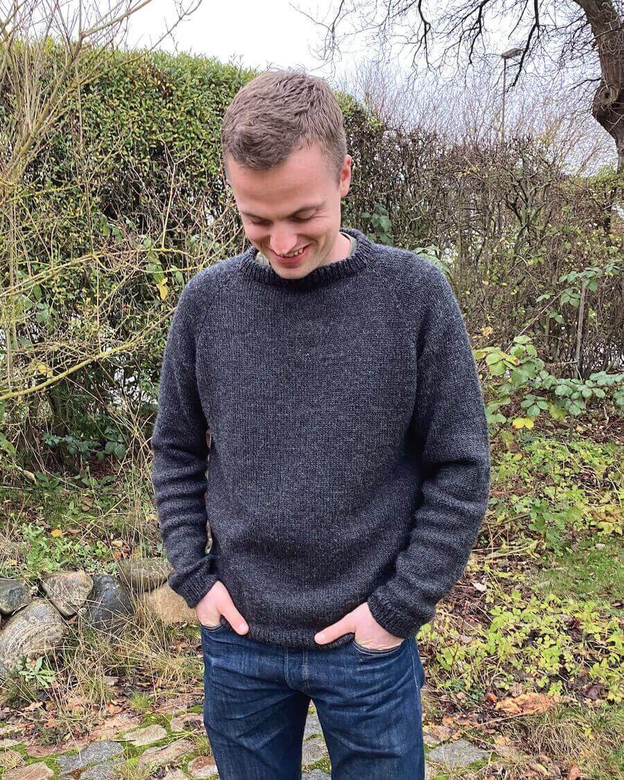 PetiteKnit Hanstholm Sweater Man - Schema