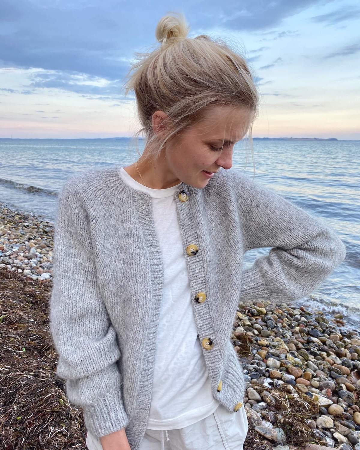 PetiteKnit Novice Cardigan (Chunky Edition) - Schema