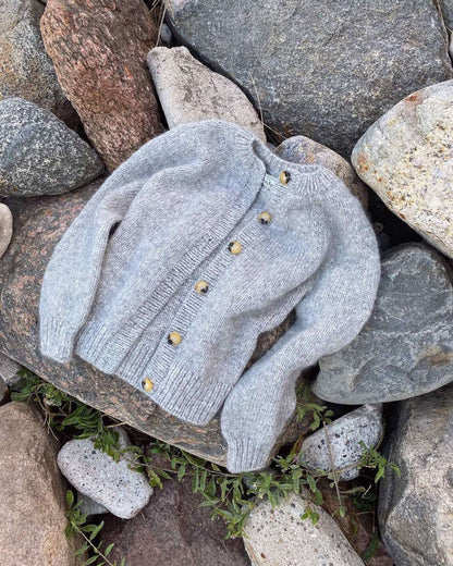 PetiteKnit Novice Cardigan (Chunky Edition) - Schema