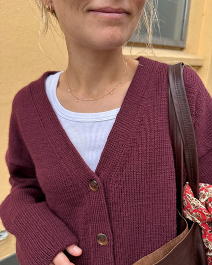 PetiteKnit Scarlet Cardigan - Schema