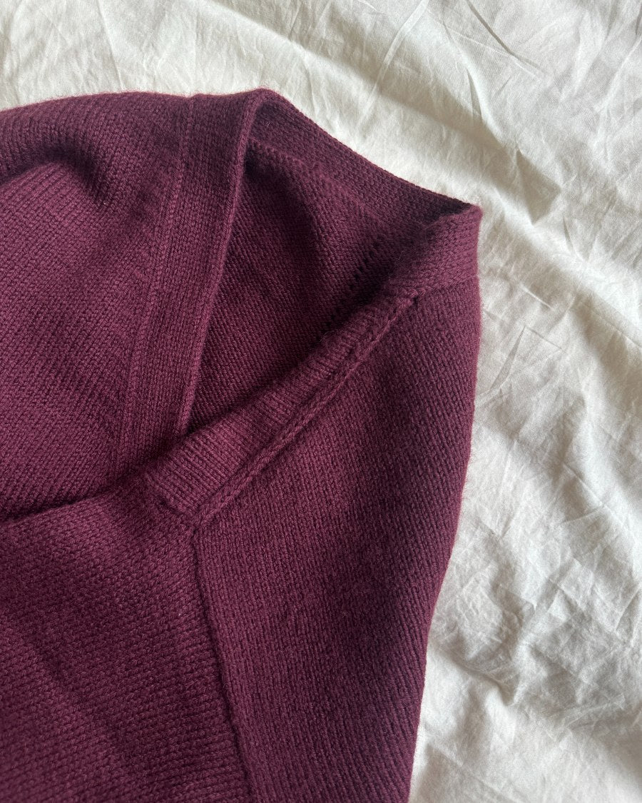 PetiteKnit Scarlet Cardigan - Schema